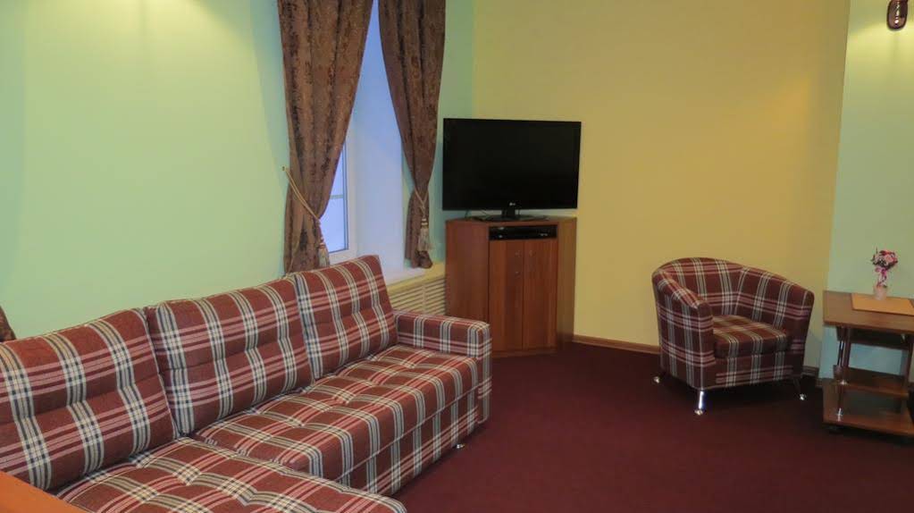 Esmerald Hotel