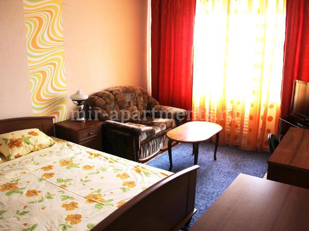 Mir Apartments