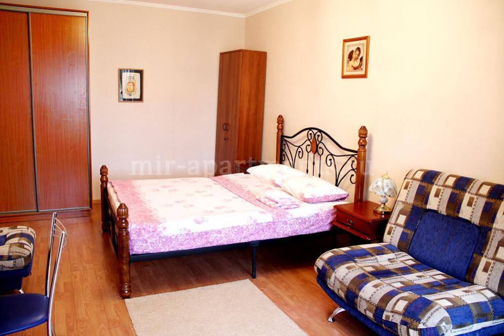 Mir Apartments