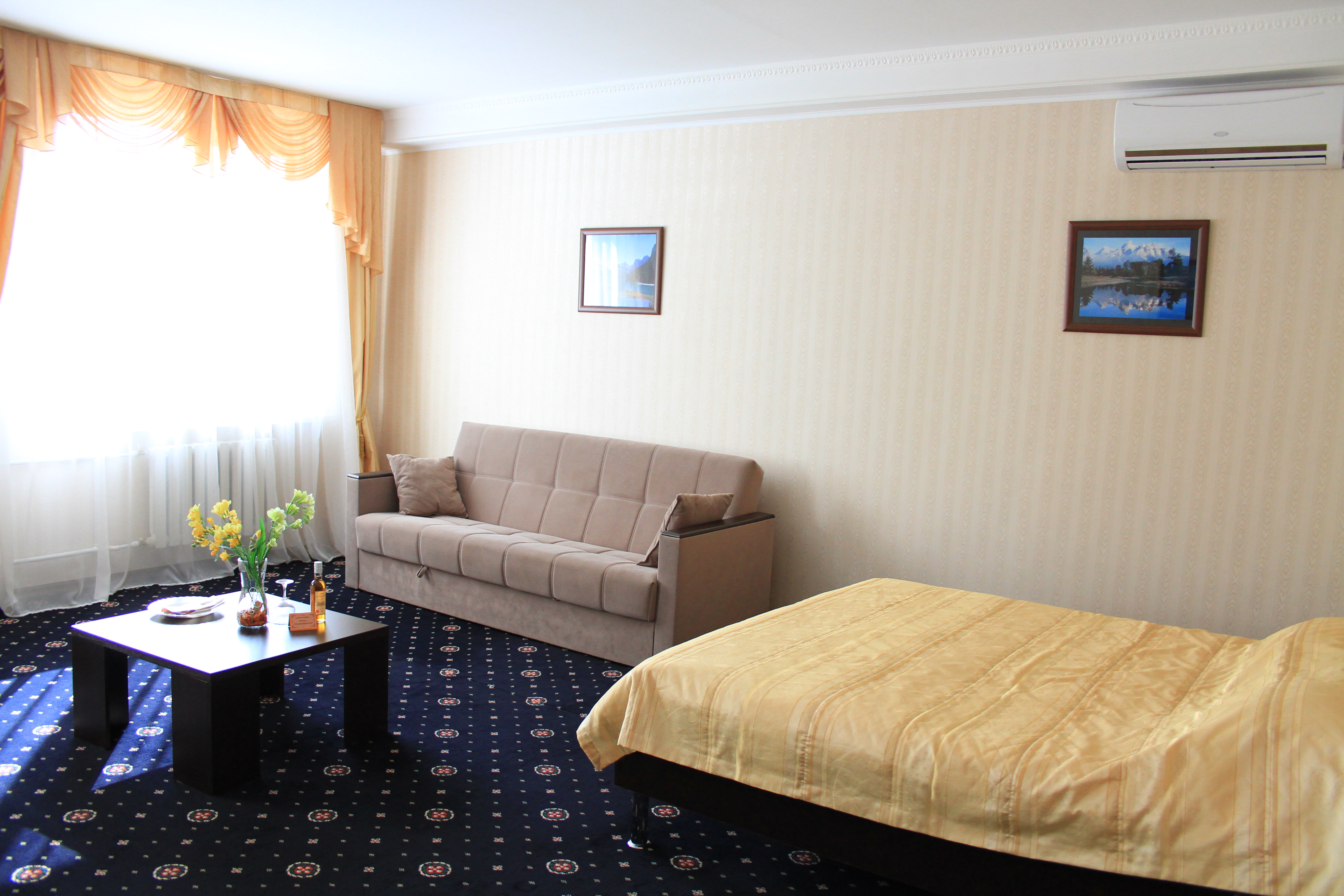 Armada Komfort Hotel