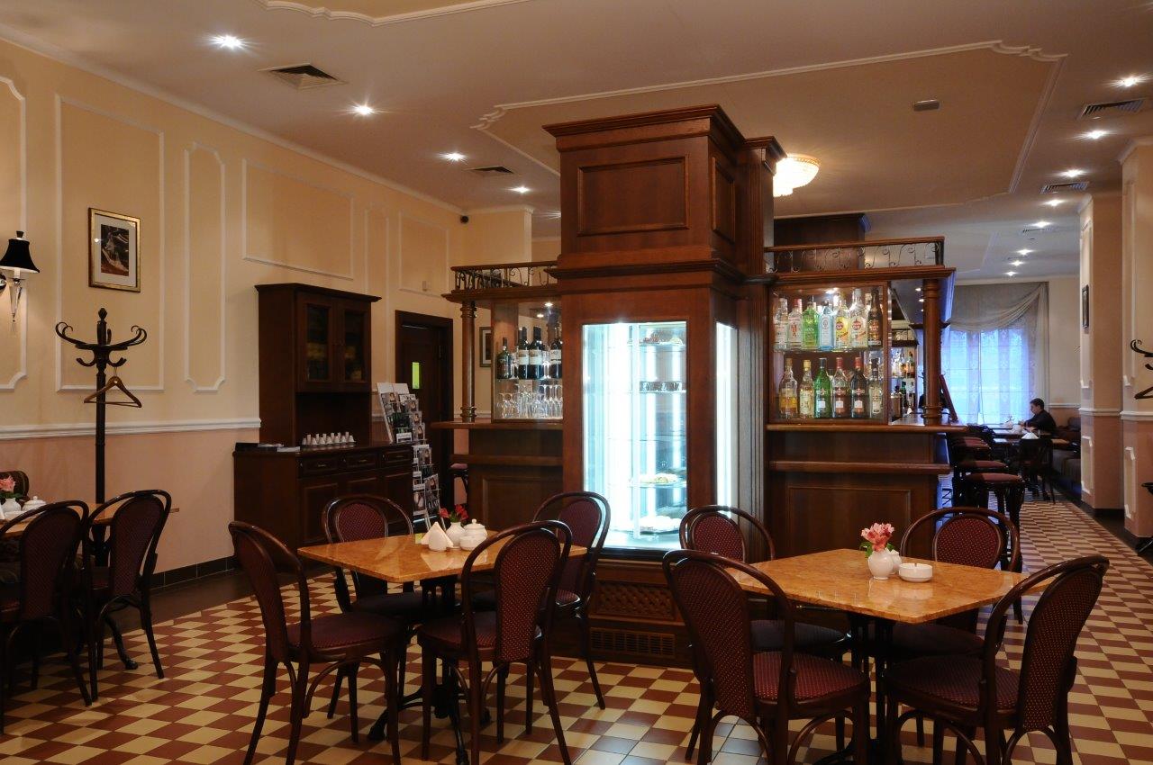 Atrium Palace