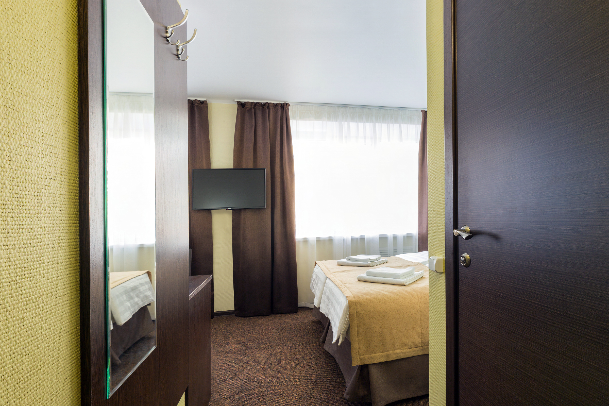 Vash Hotel
