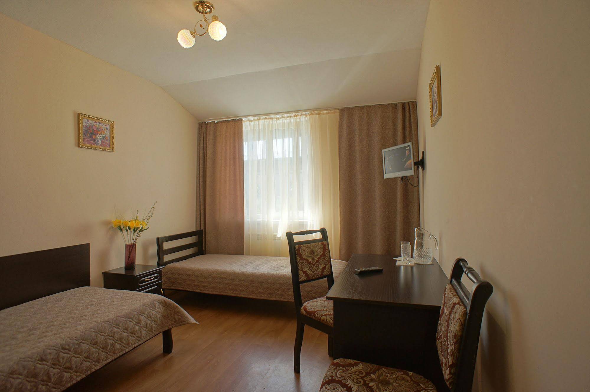 Slavyanka Hotel