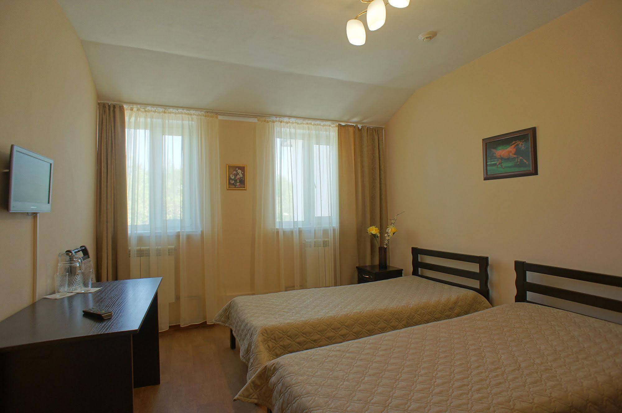 Slavyanka Hotel