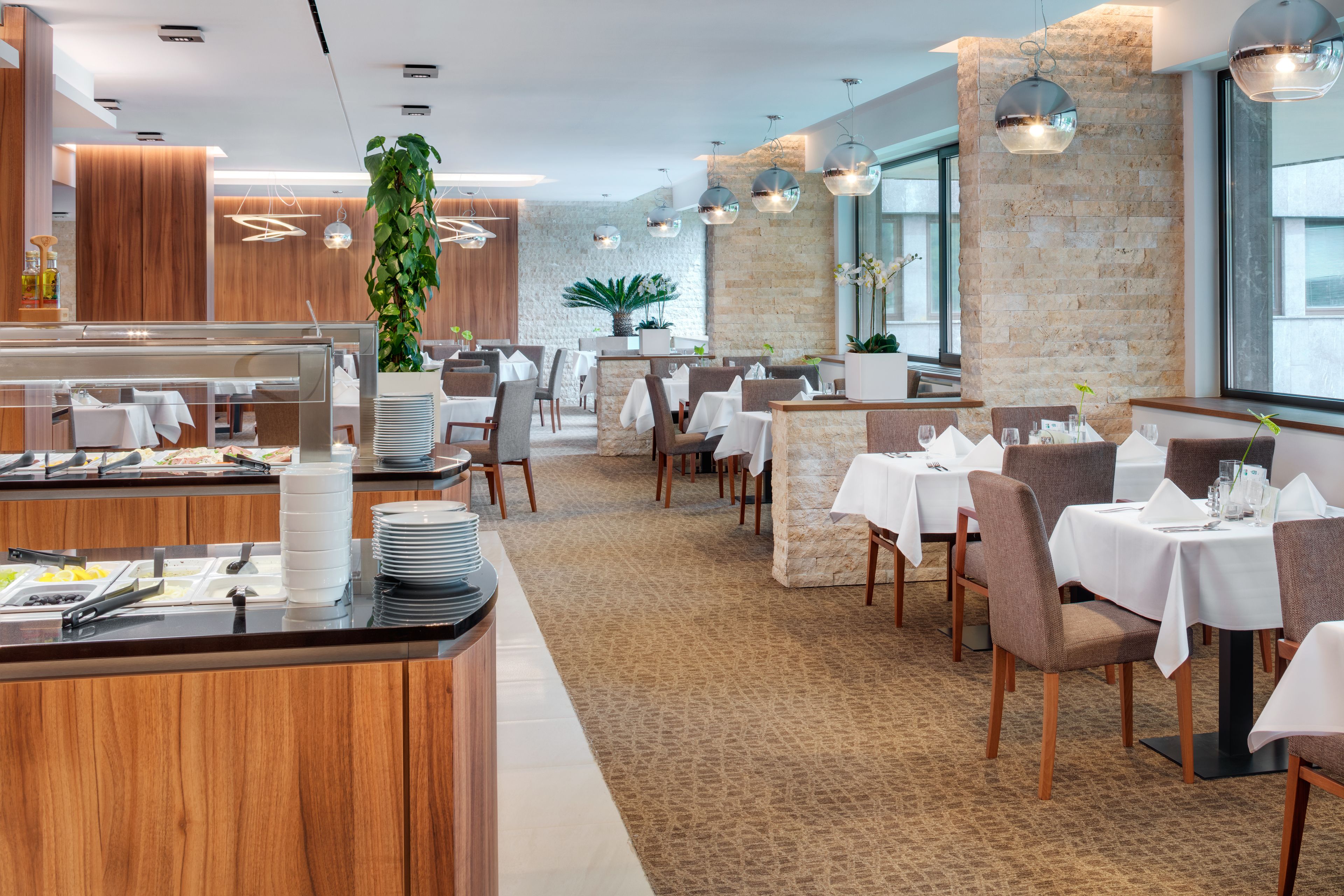 Esplanade Health Spa Hotel