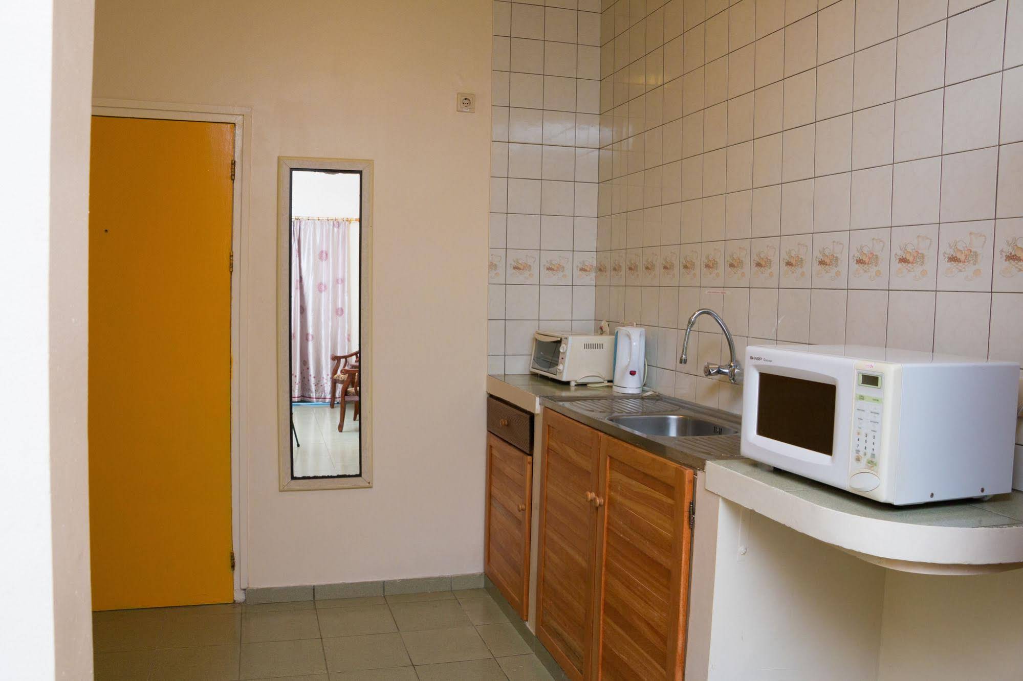 Tran Elite Hotel Apartments