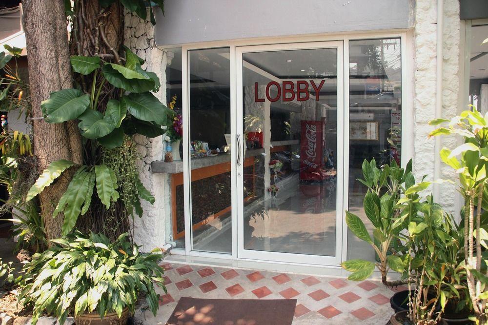 Kata Happy House