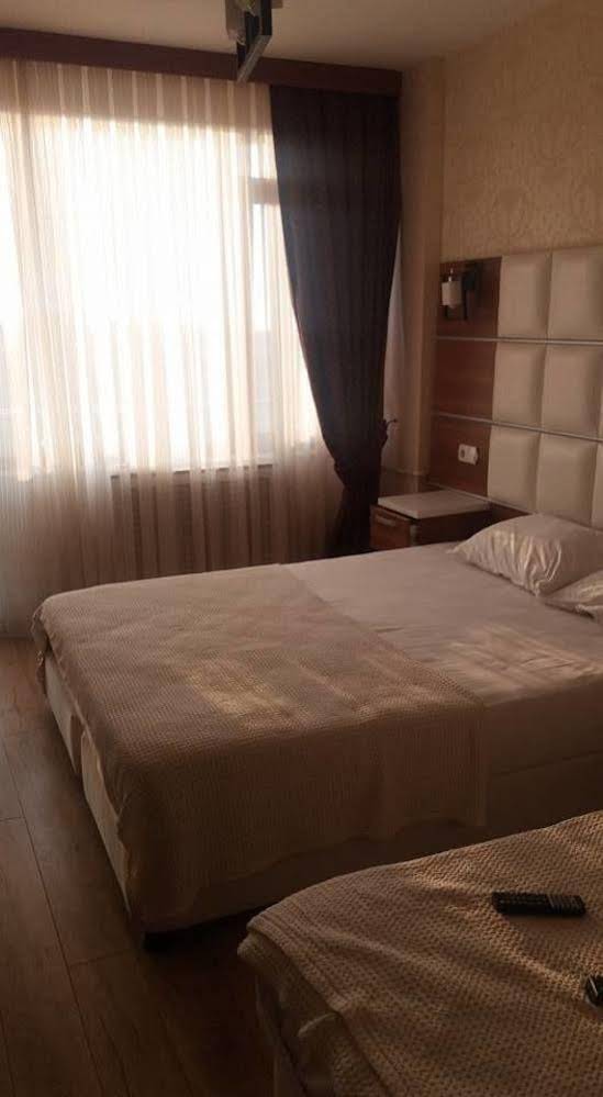 Carpediem Diamond Hotel