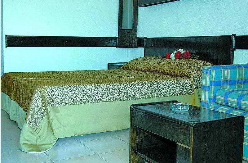 Mavi Holiday Village