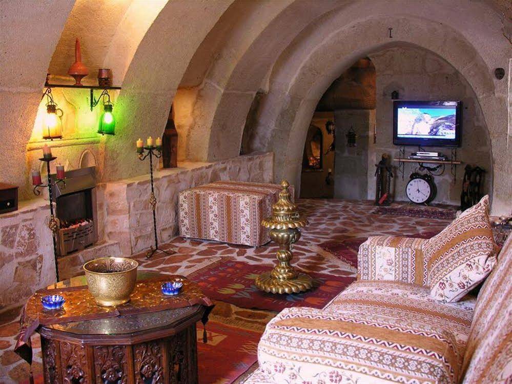 Adanos Konuk Evi