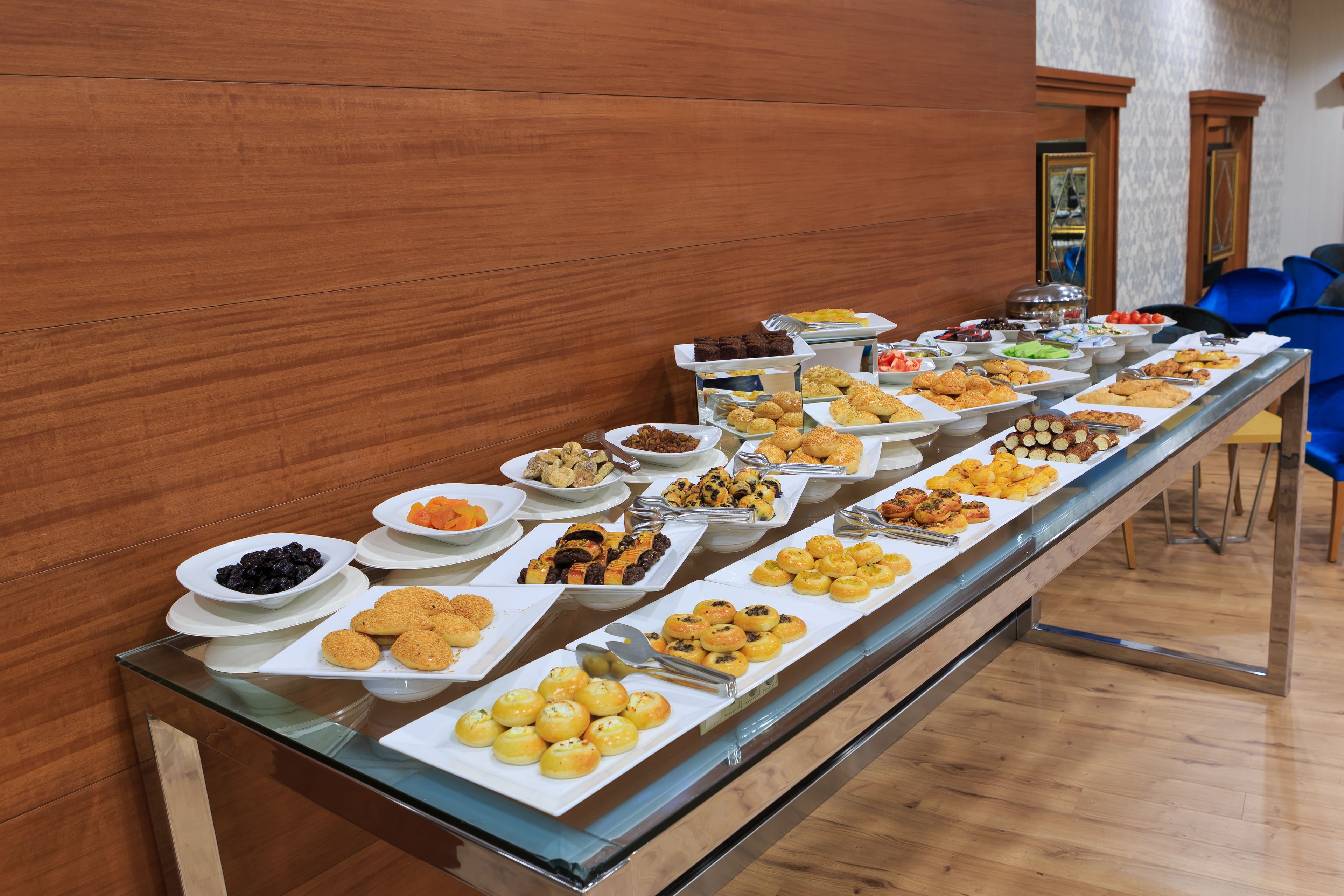 Limak Ambassadore Hotel