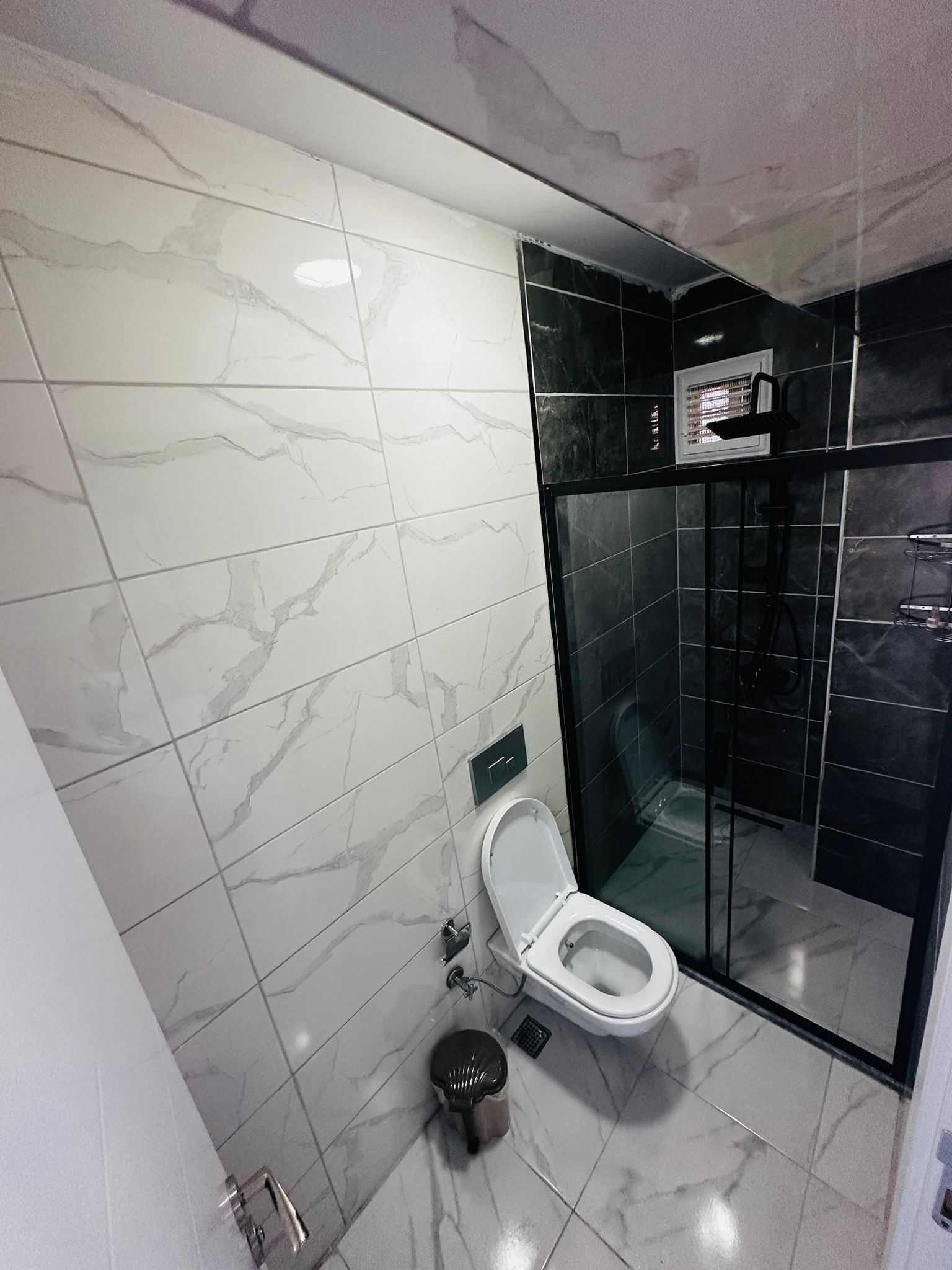 Airport Black Sea Hotel & Restaurant