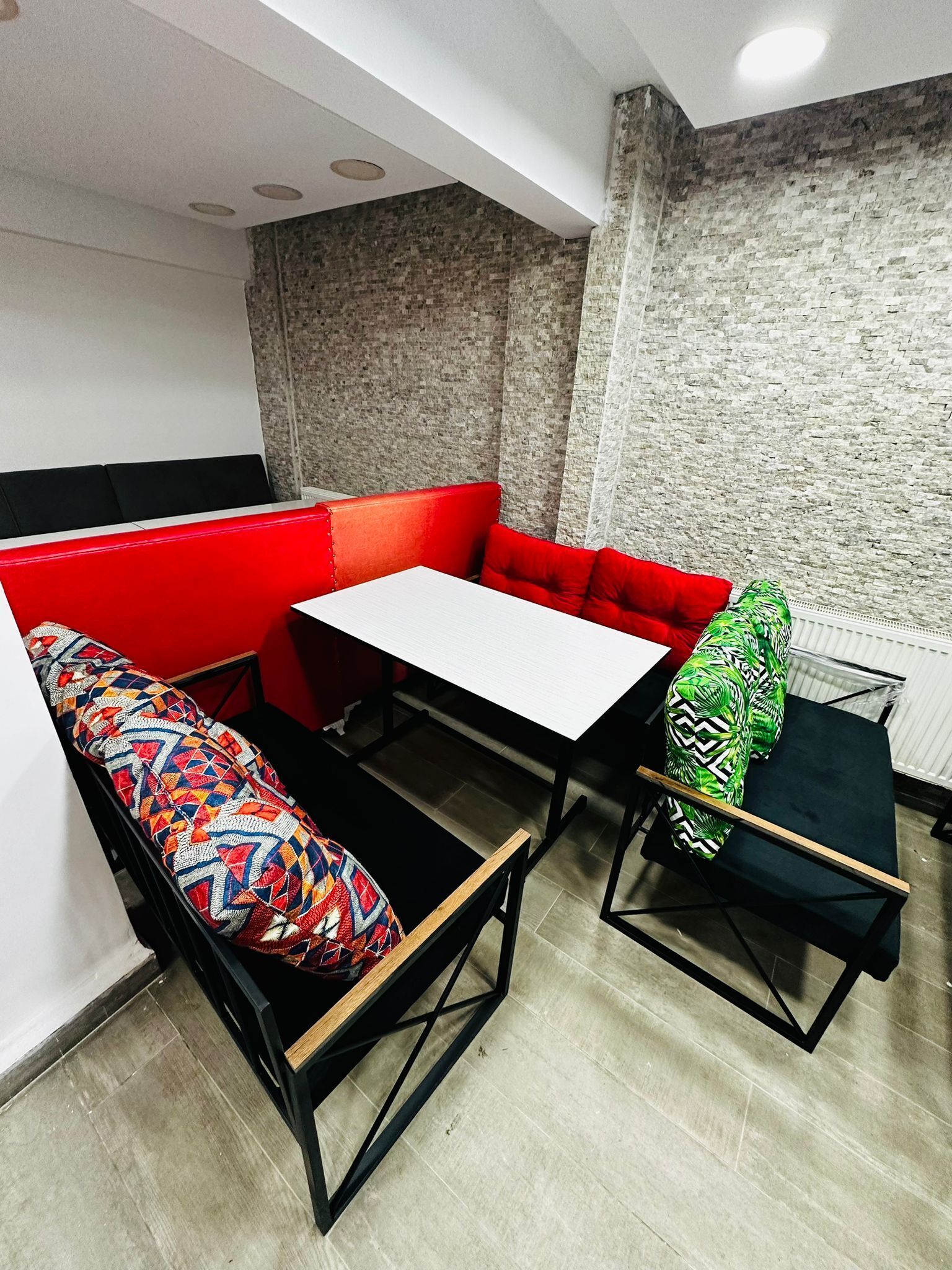 Airport Black Sea Hotel & Restaurant