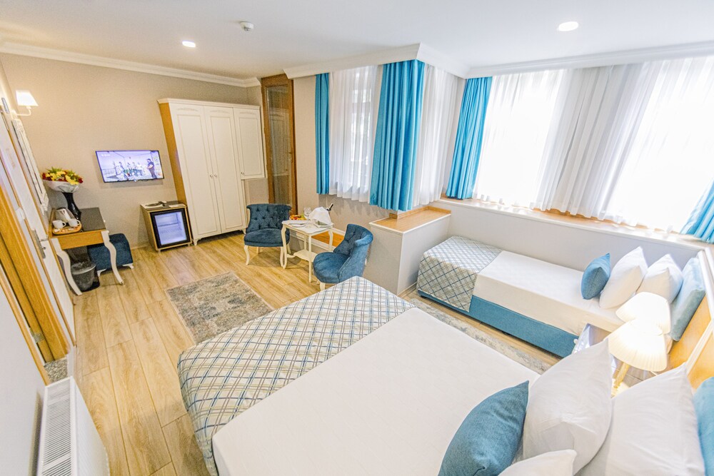 Acacia Mansion Hotel