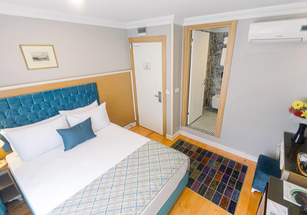 Acacia Mansion Hotel