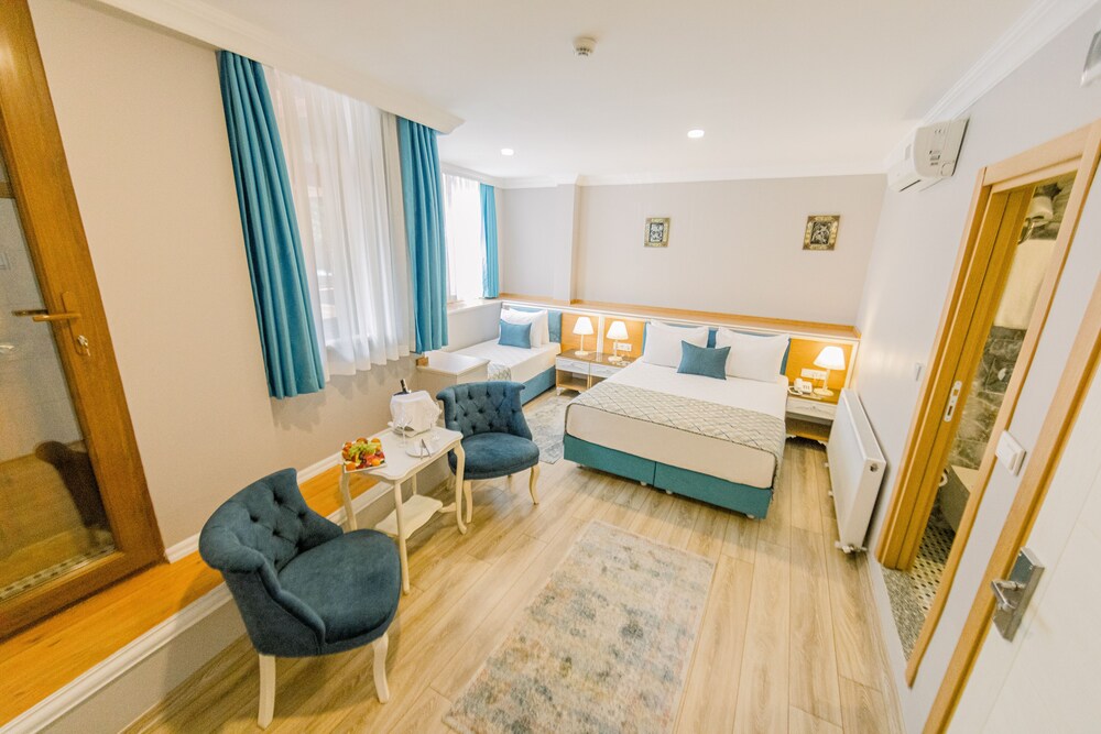 Acacia Mansion Hotel