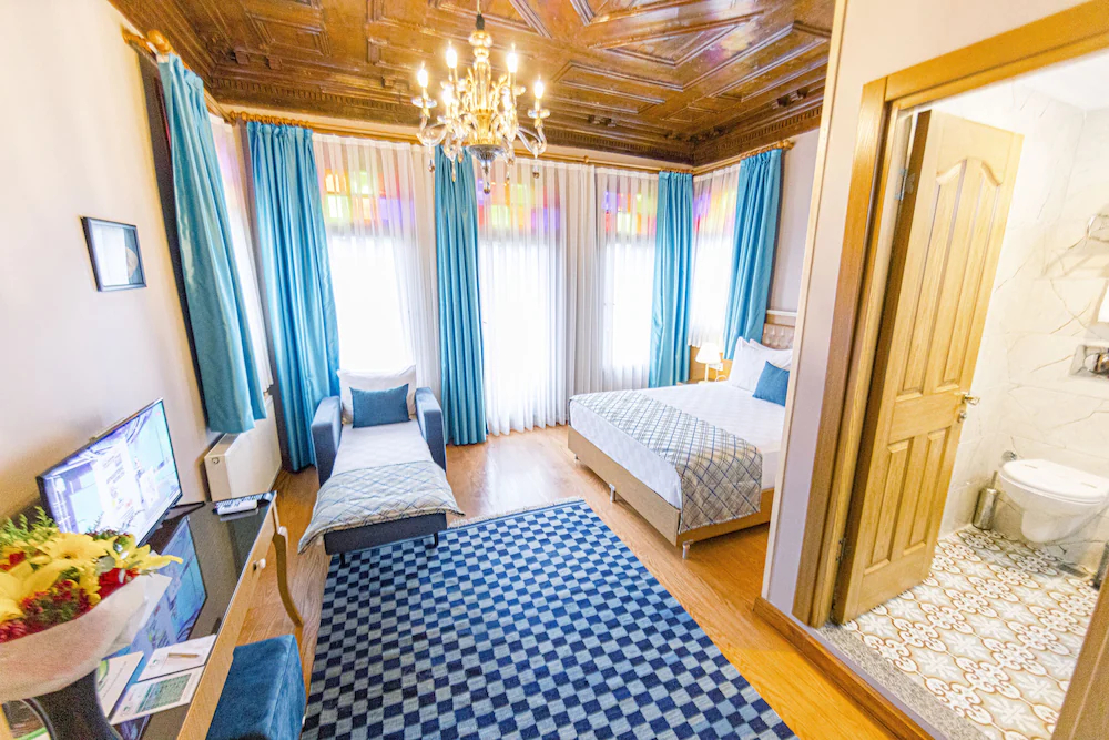 Acacia Mansion Hotel