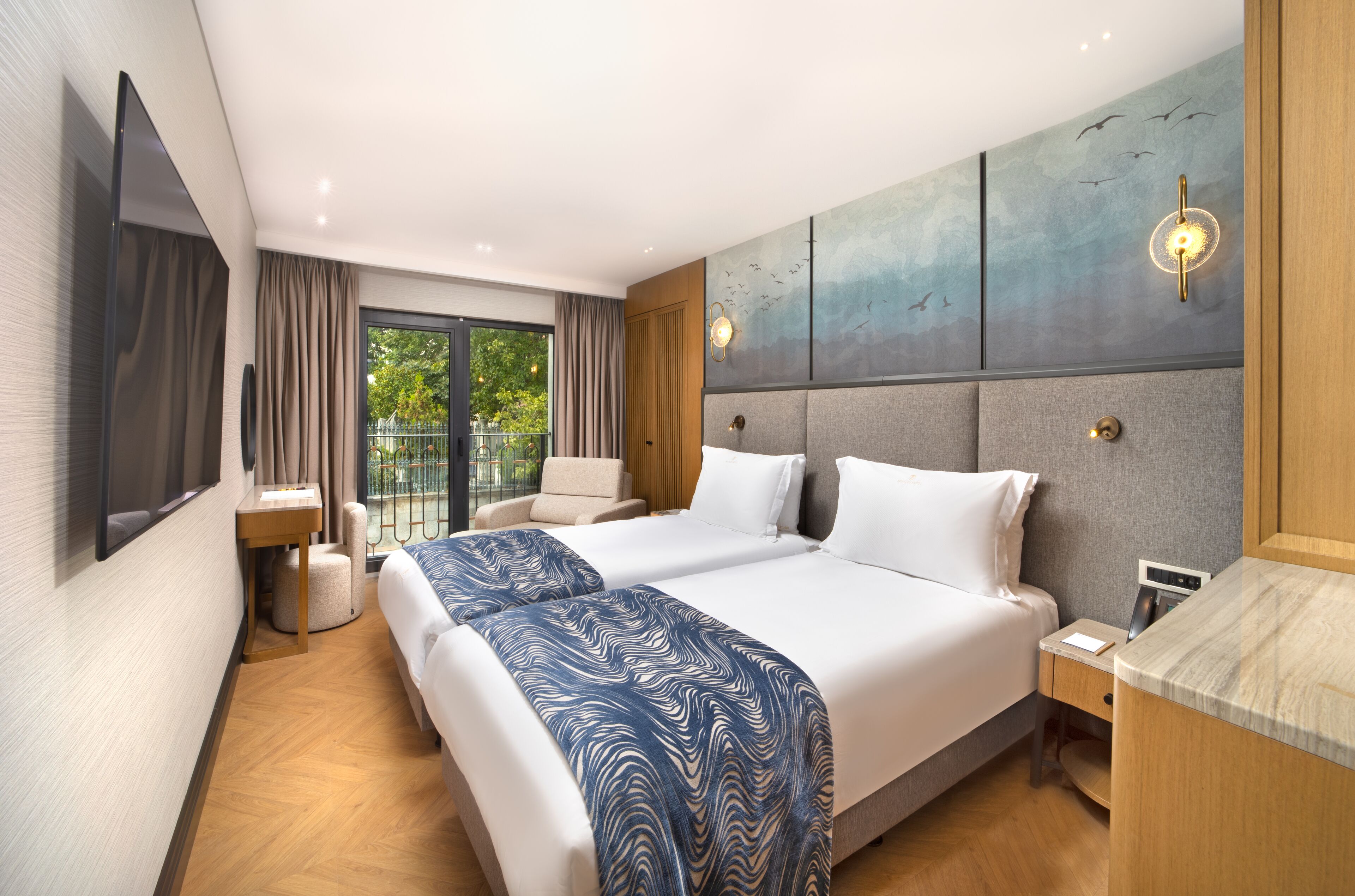 Bentley Hotel Old City