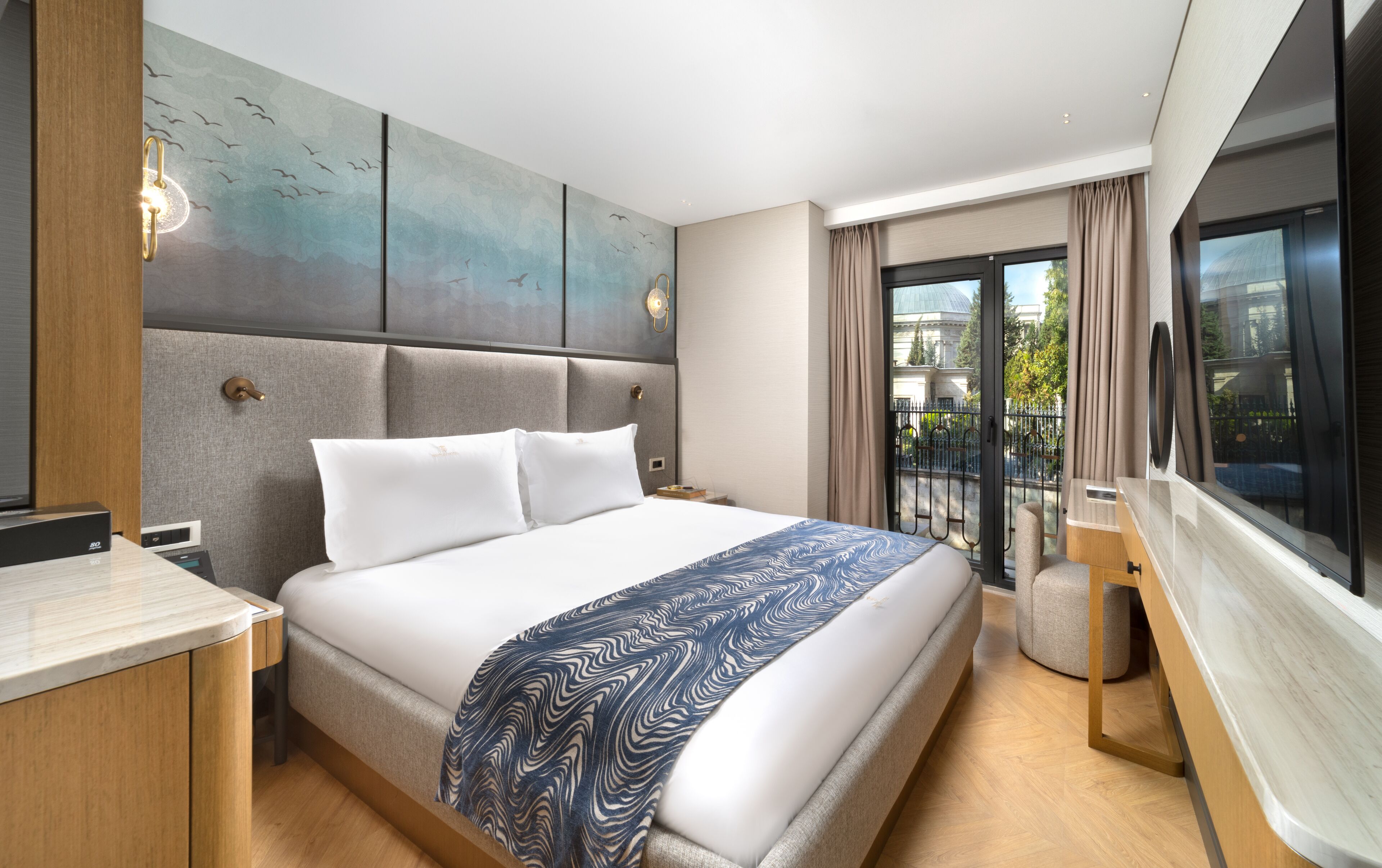 Bentley Hotel Old City