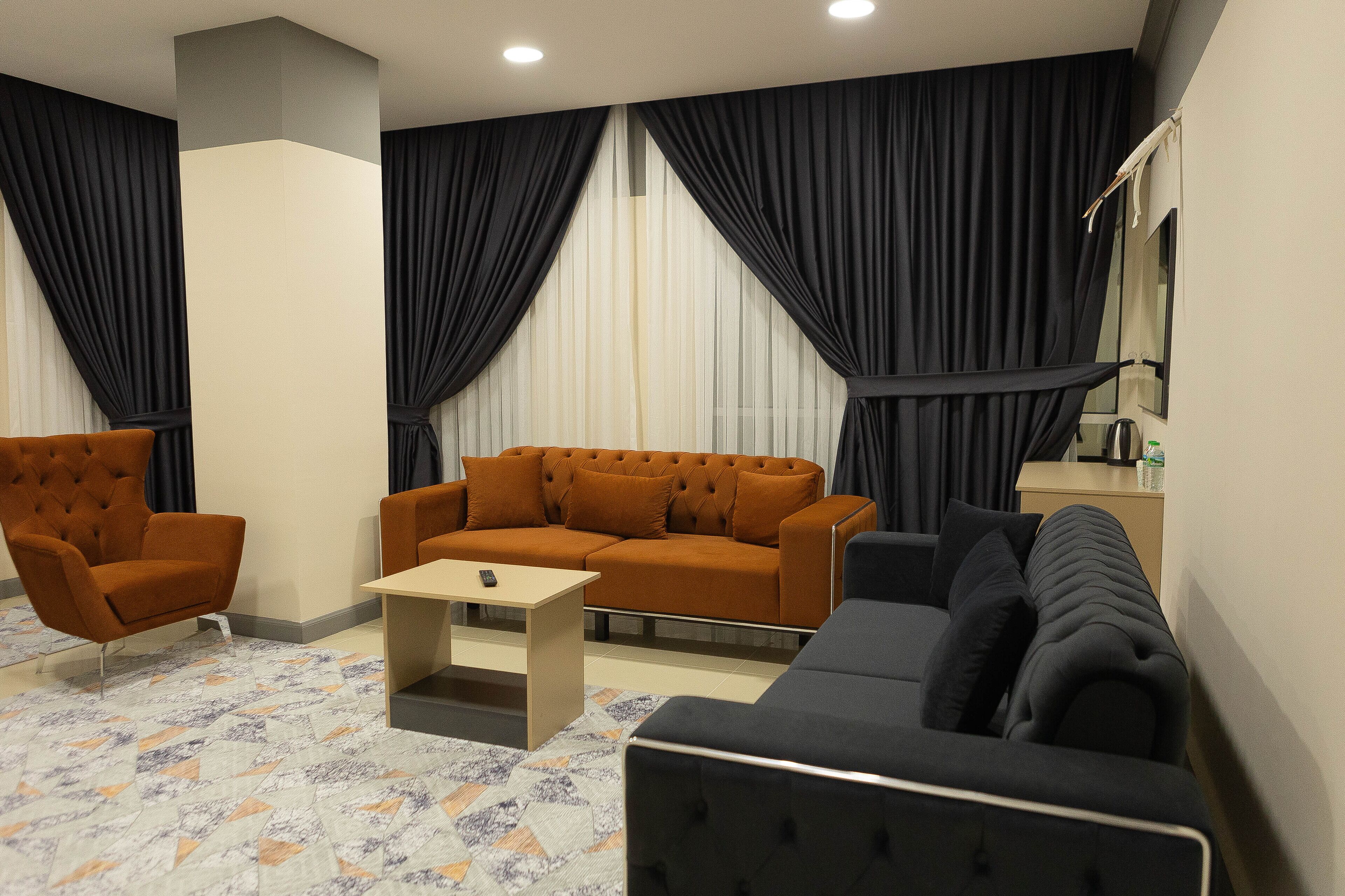 City Night Suites & Hotels