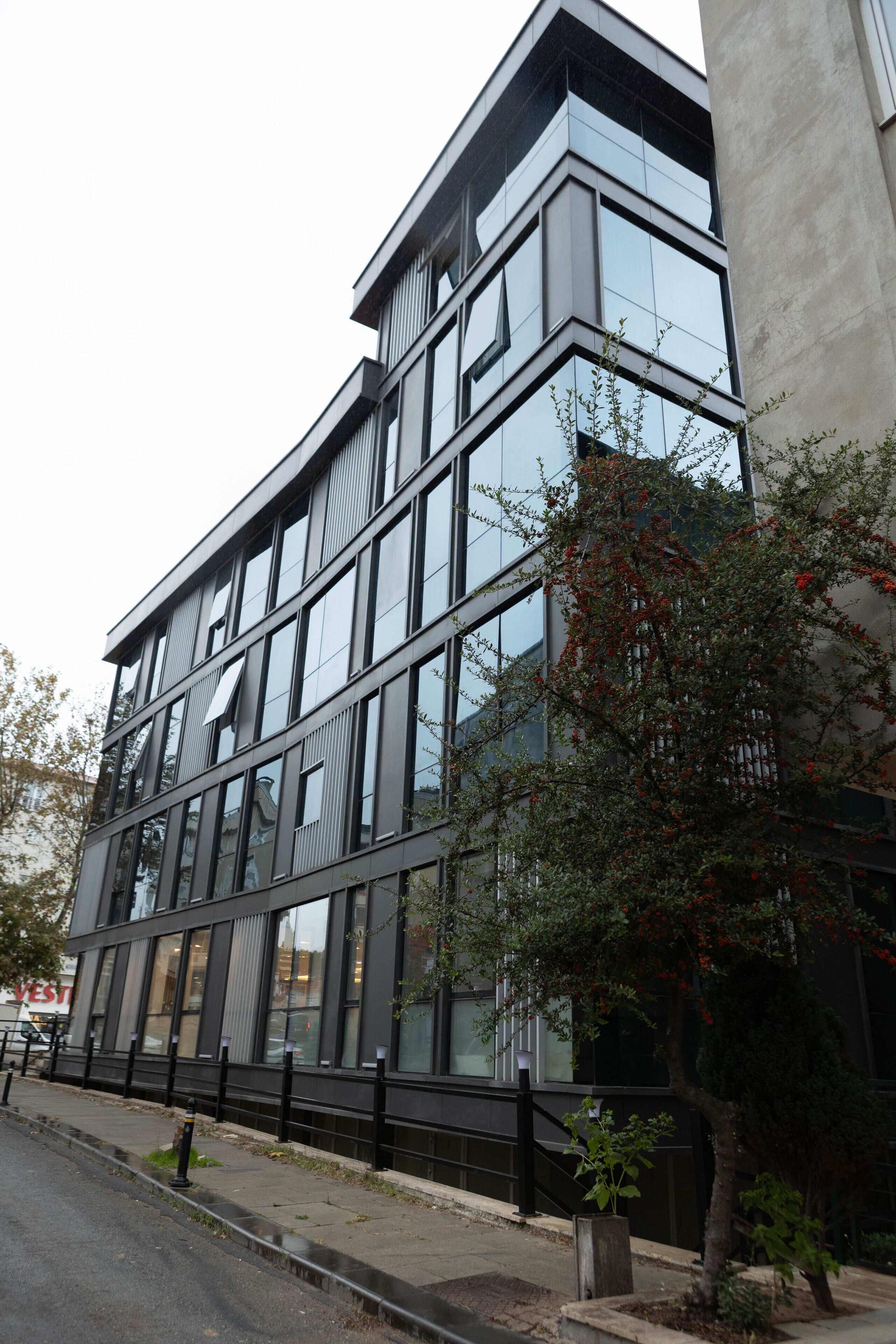 City Night Suites & Hotels