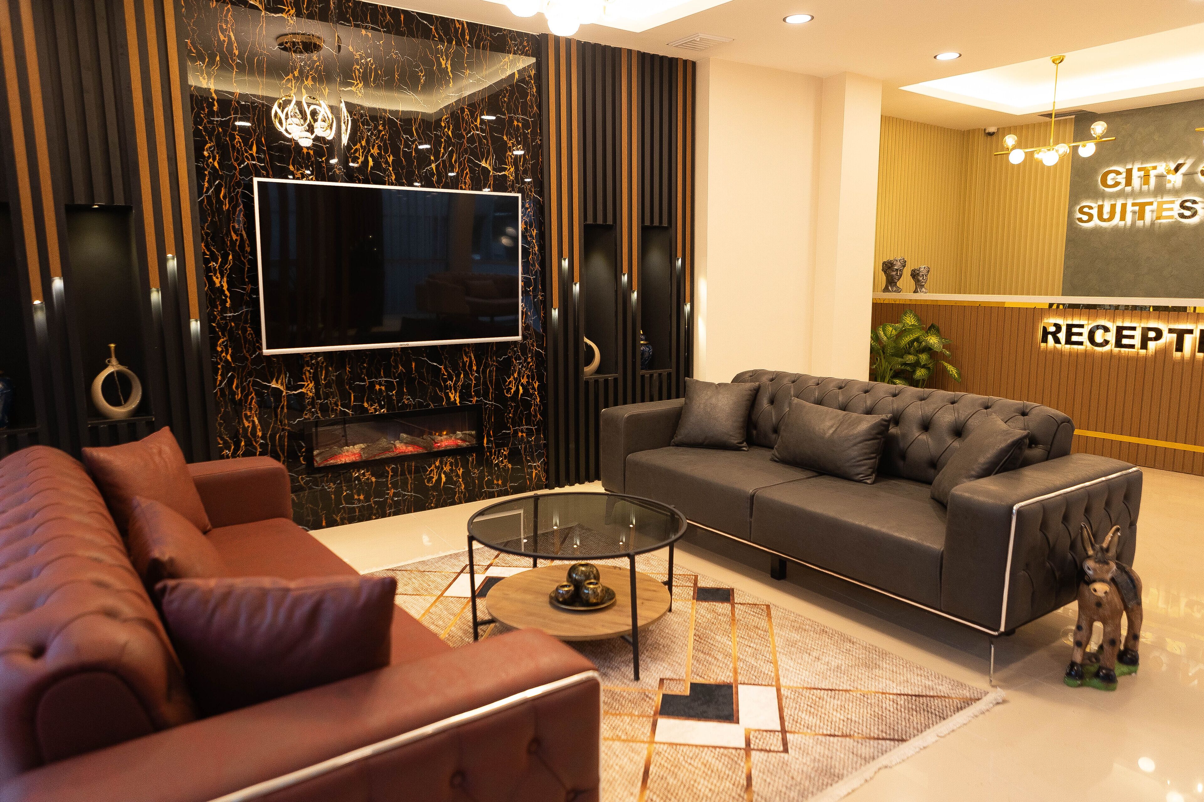 City Night Suites & Hotels