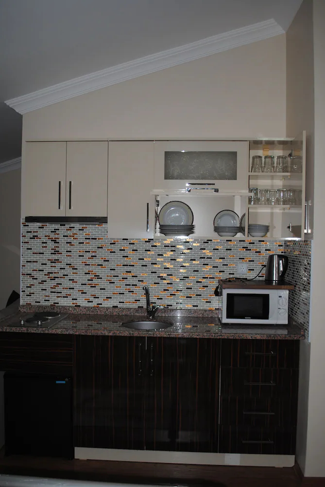 Diamond Suite & Residence