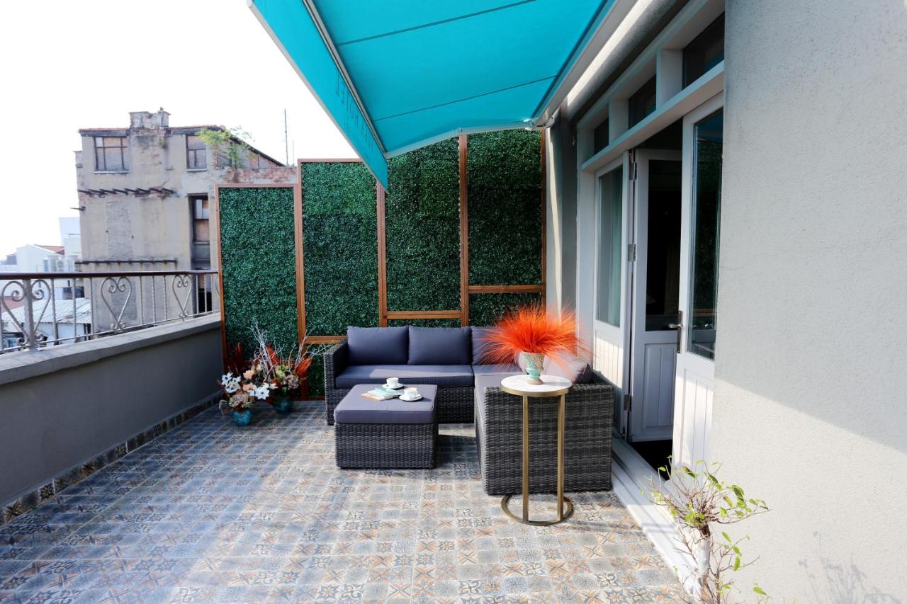 Fuga Hotel Constantinidis