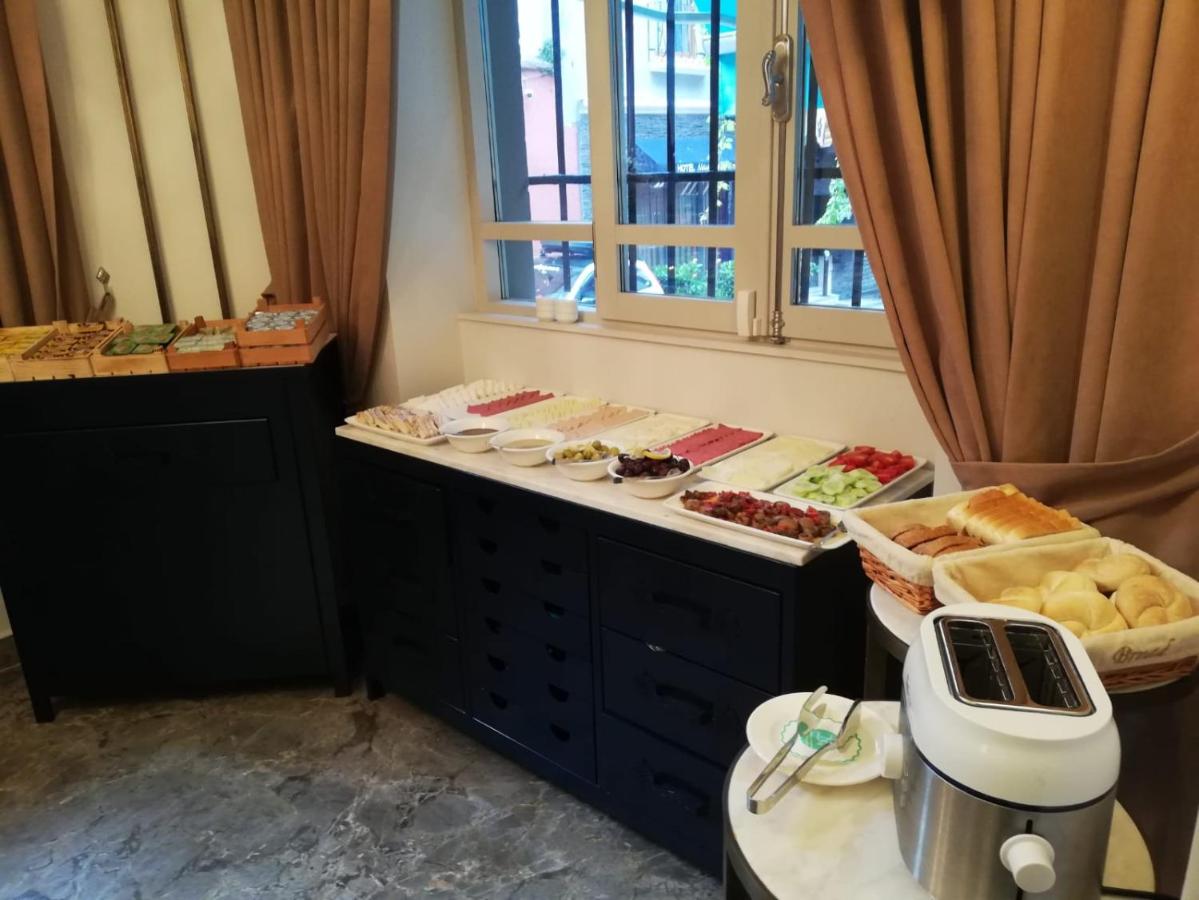 Fuga Hotel Constantinidis