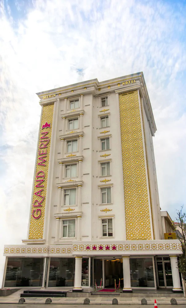 Grand Merin Hotel