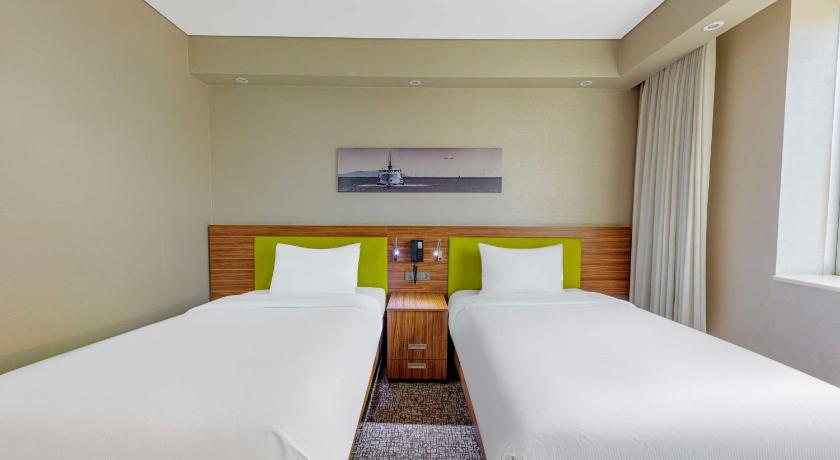 Hampton by Hilton Istanbul Kayasehir