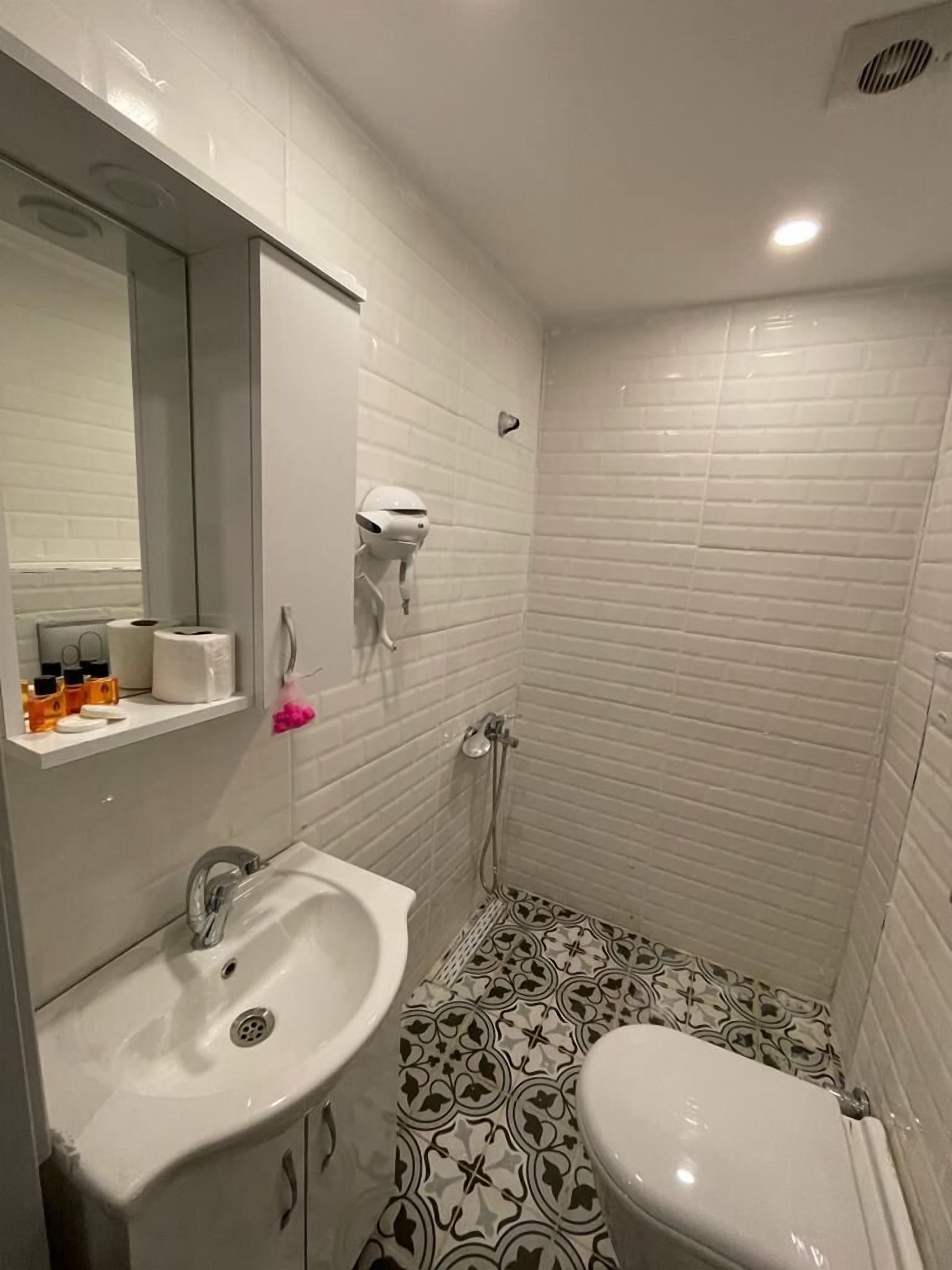 Happy Dreams Apart Hotel