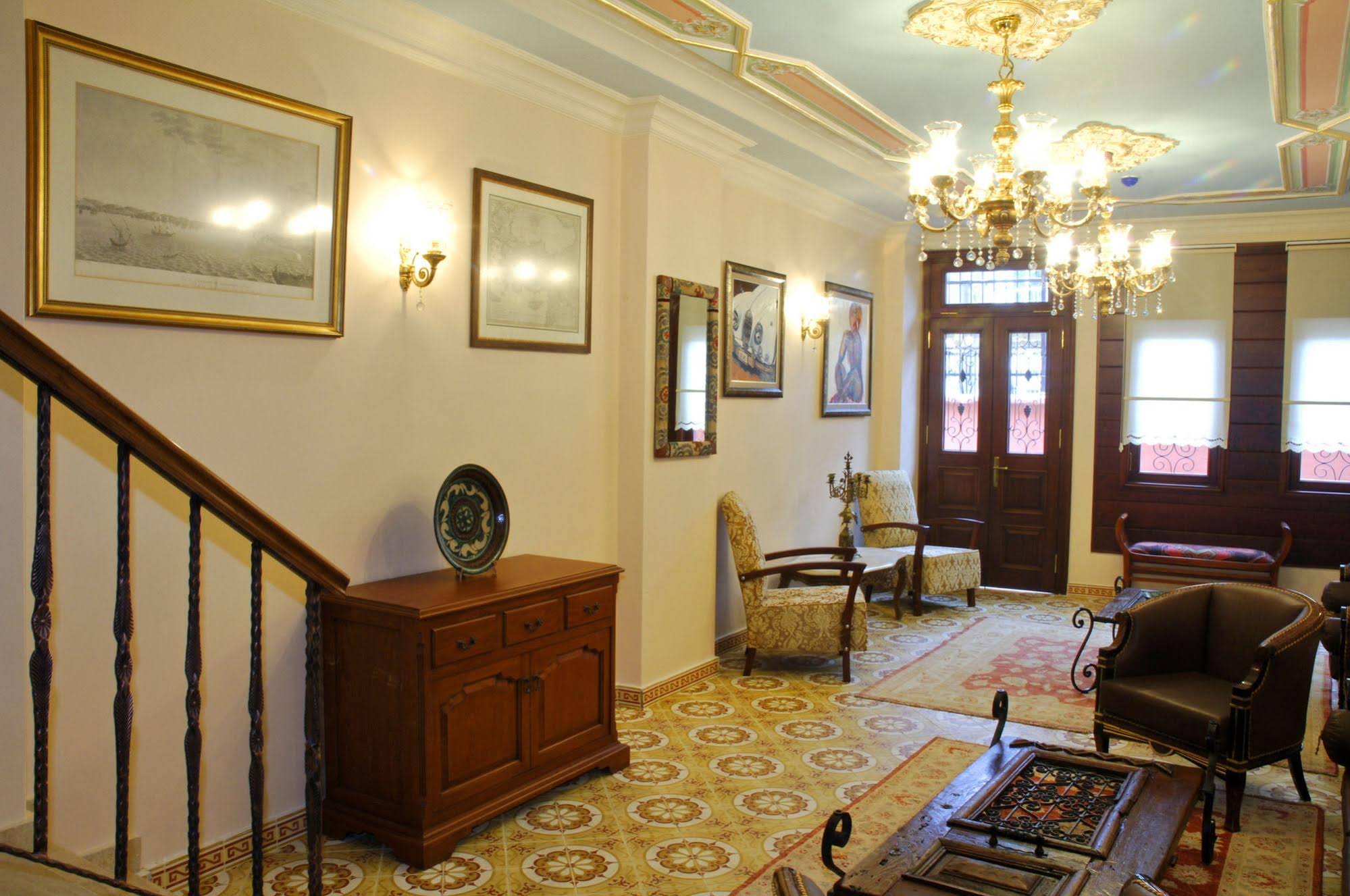Fatma Sultan Hotel