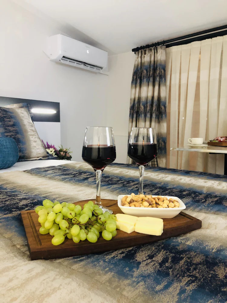 Istanbul Hotel & Suites