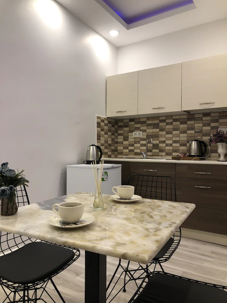 Istanbul Hotel & Suites