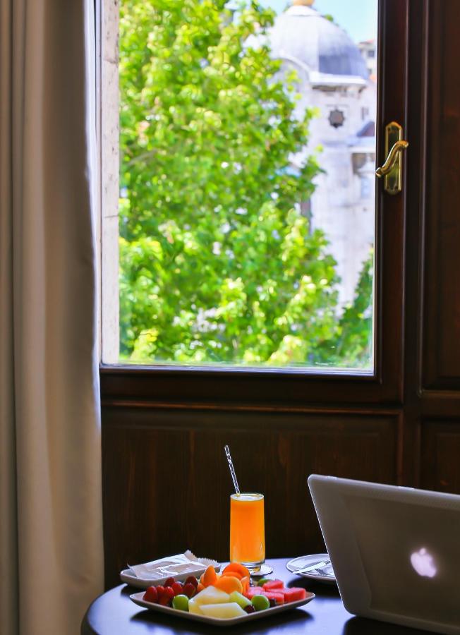 Legacy Ottoman Hotel