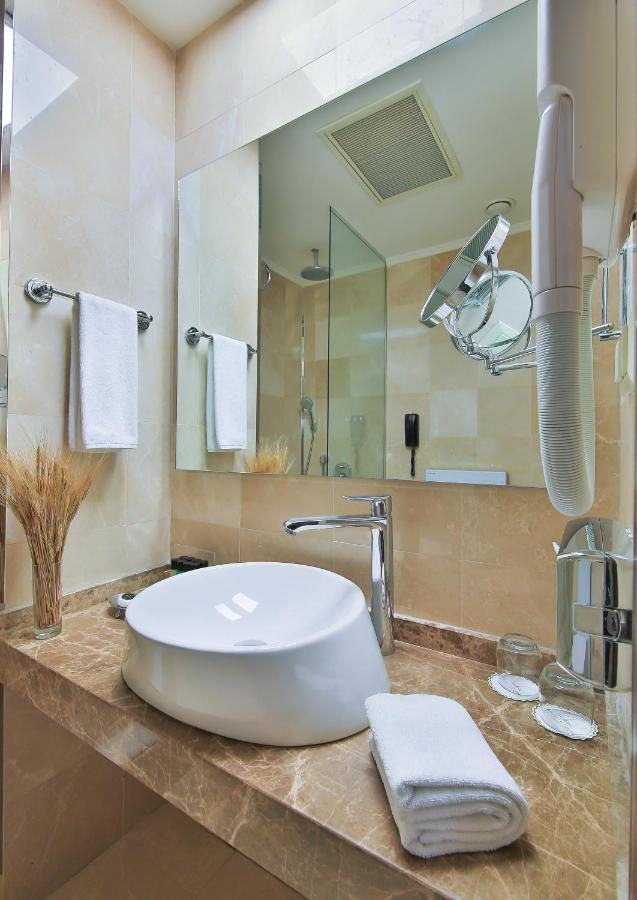 Legacy Ottoman Hotel