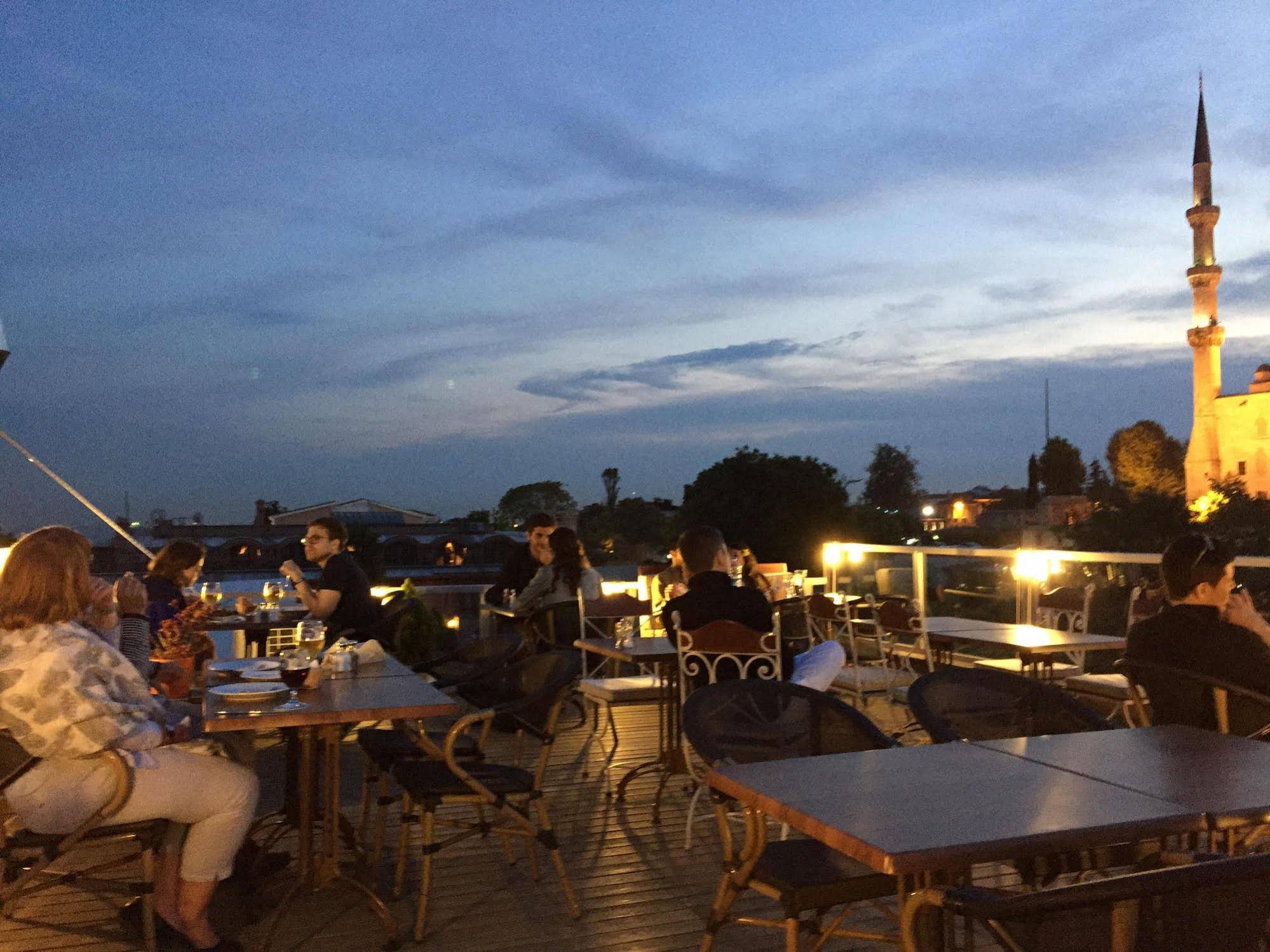 Nobel Hostel Guesthouse