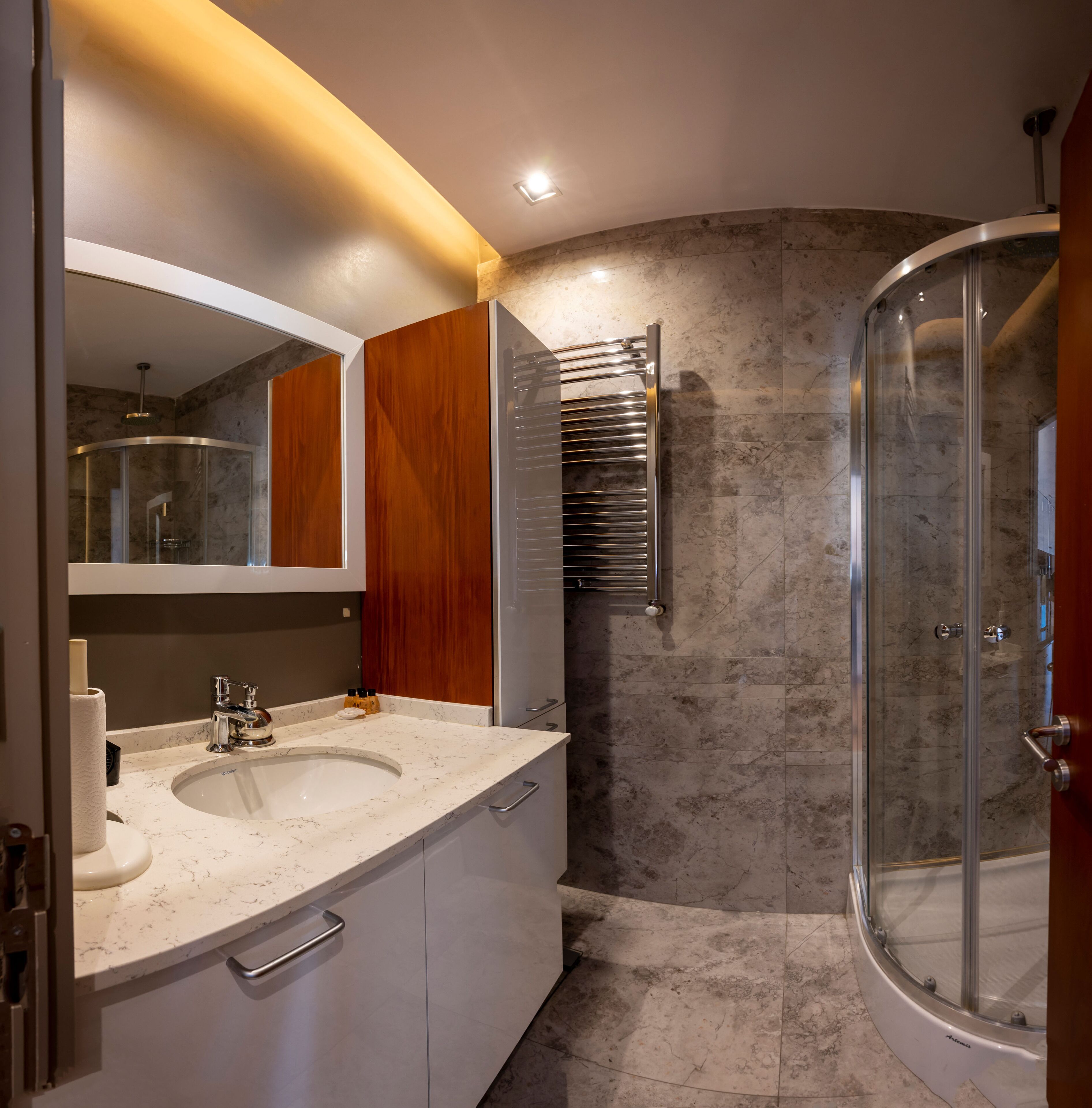 O'Pera Suites Okanli