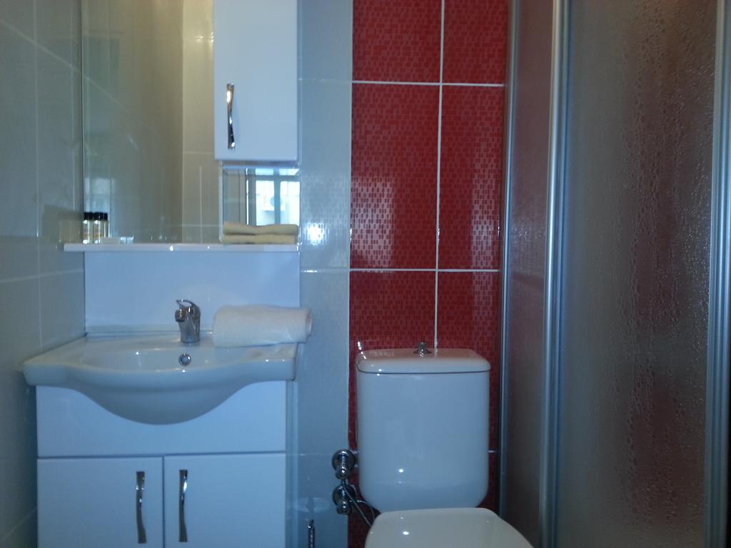 Roncalli Suites & Aparts