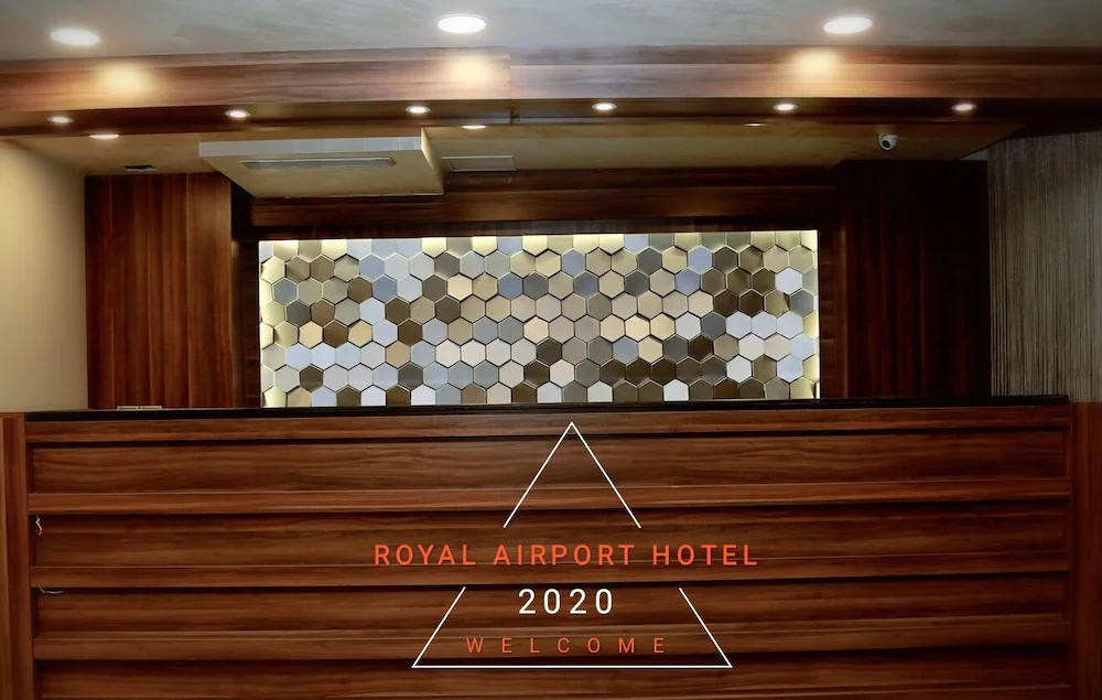 Royal Airport Hotel