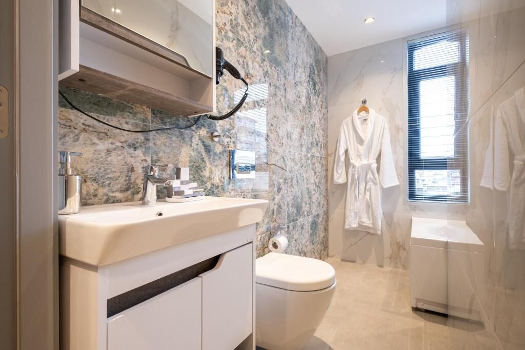 The Platine Plus Suite