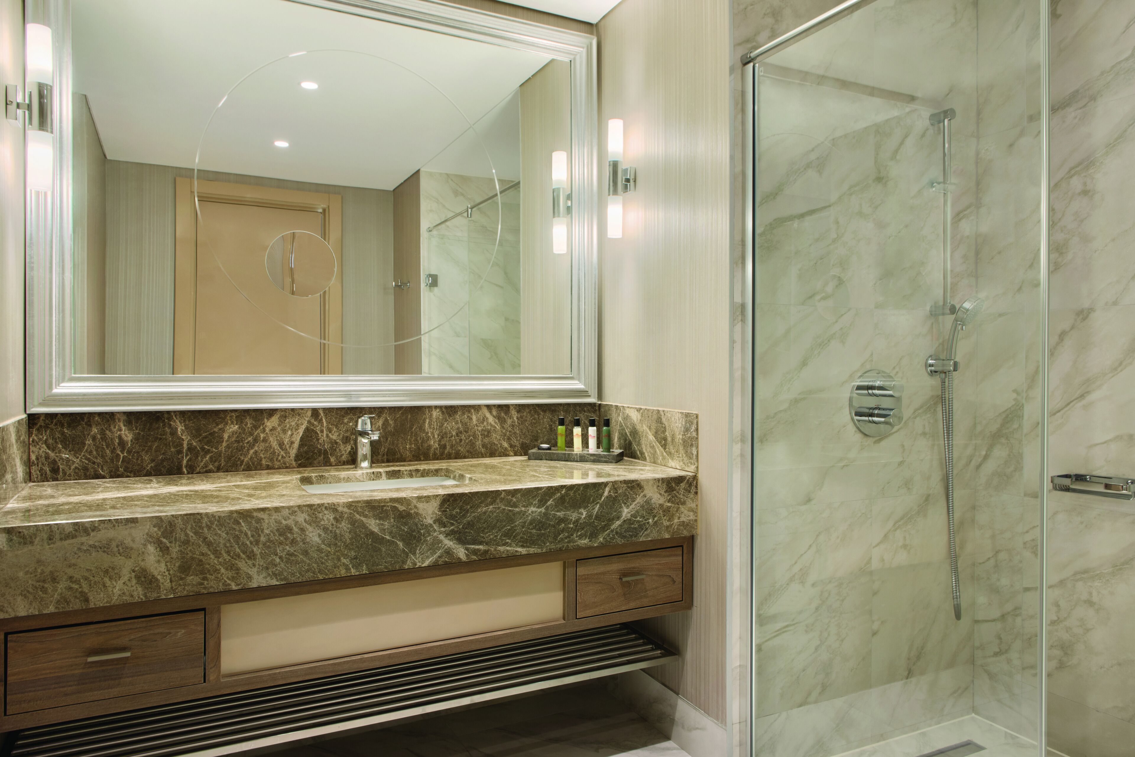 TRYP by Wyndham Istanbul Basin Ekspres