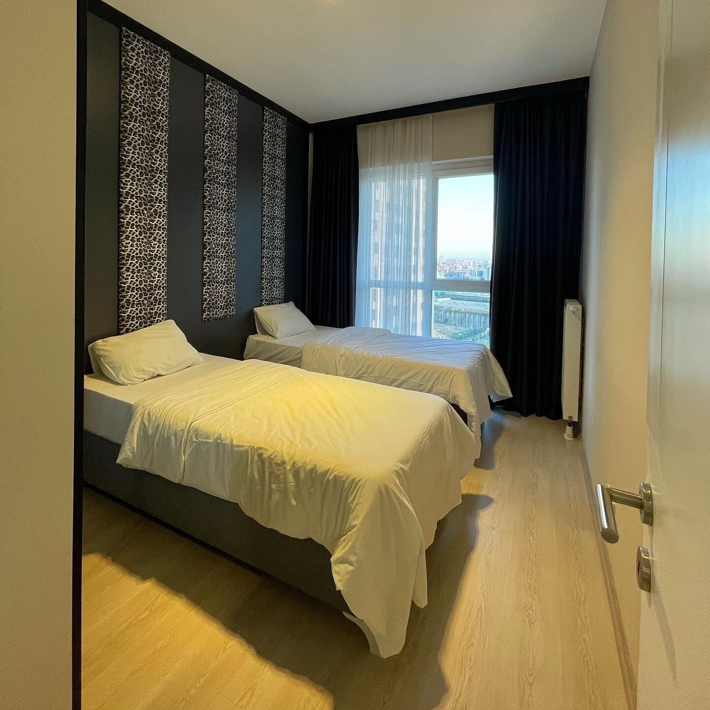 Zmzm Express 24 Suites