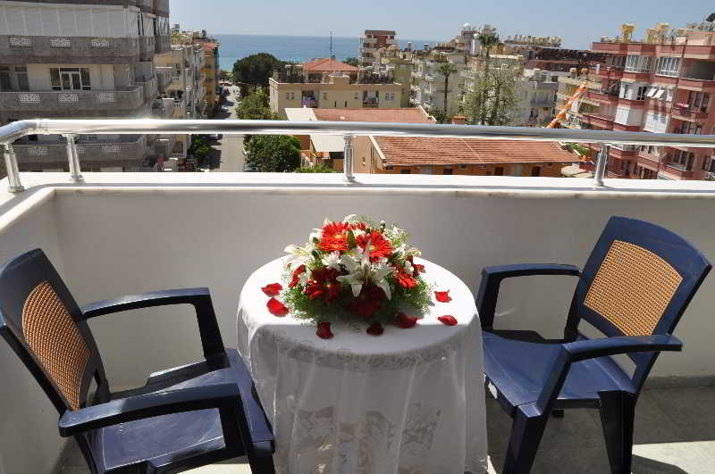 Kleopatra South Star Apart