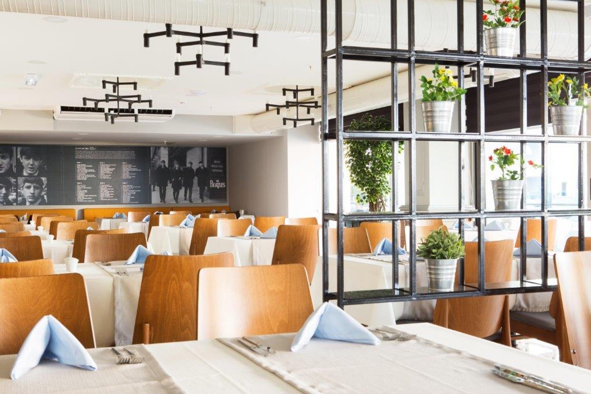 Sunprime C-Lounge Hotel