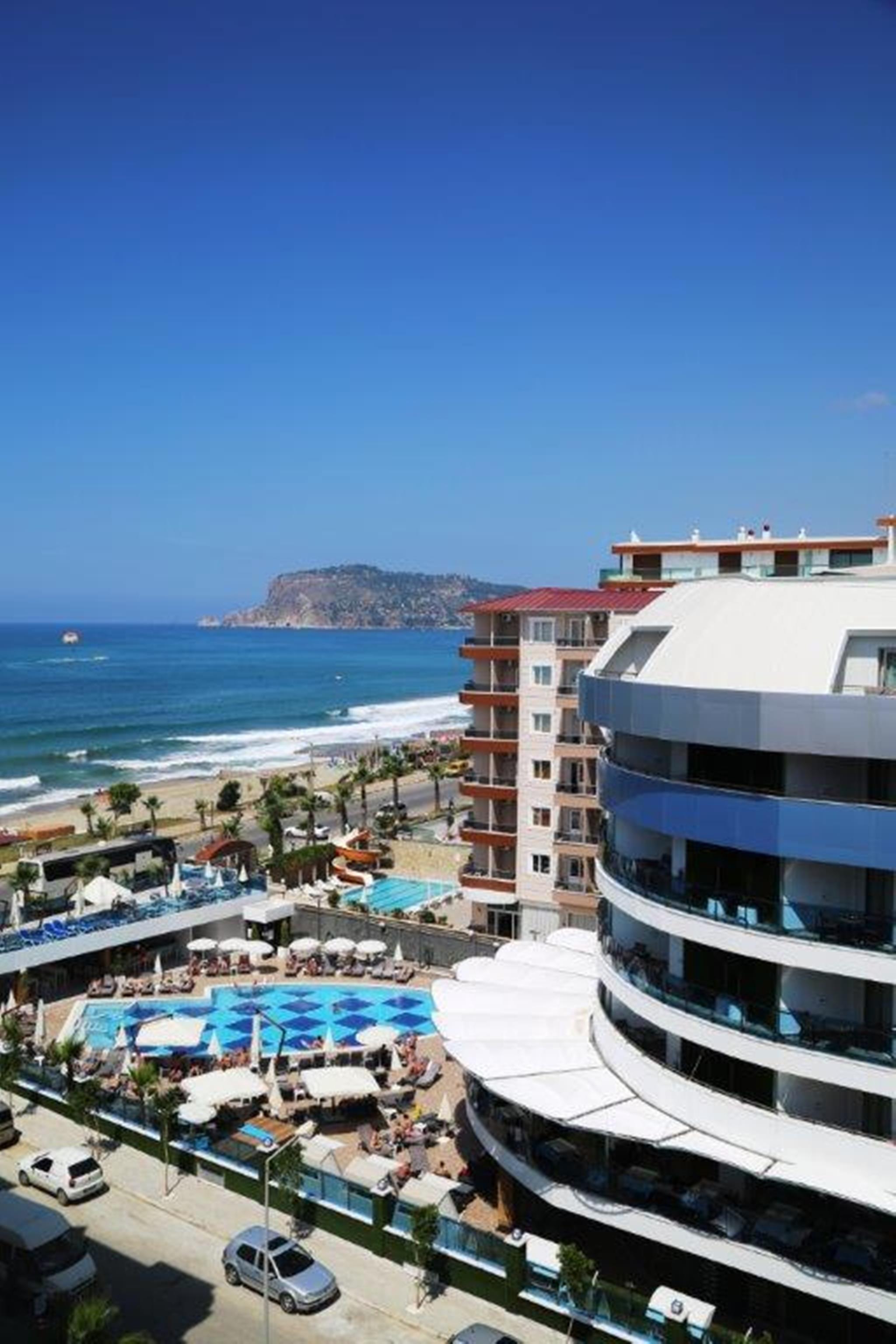 Sunprime C-Lounge Hotel