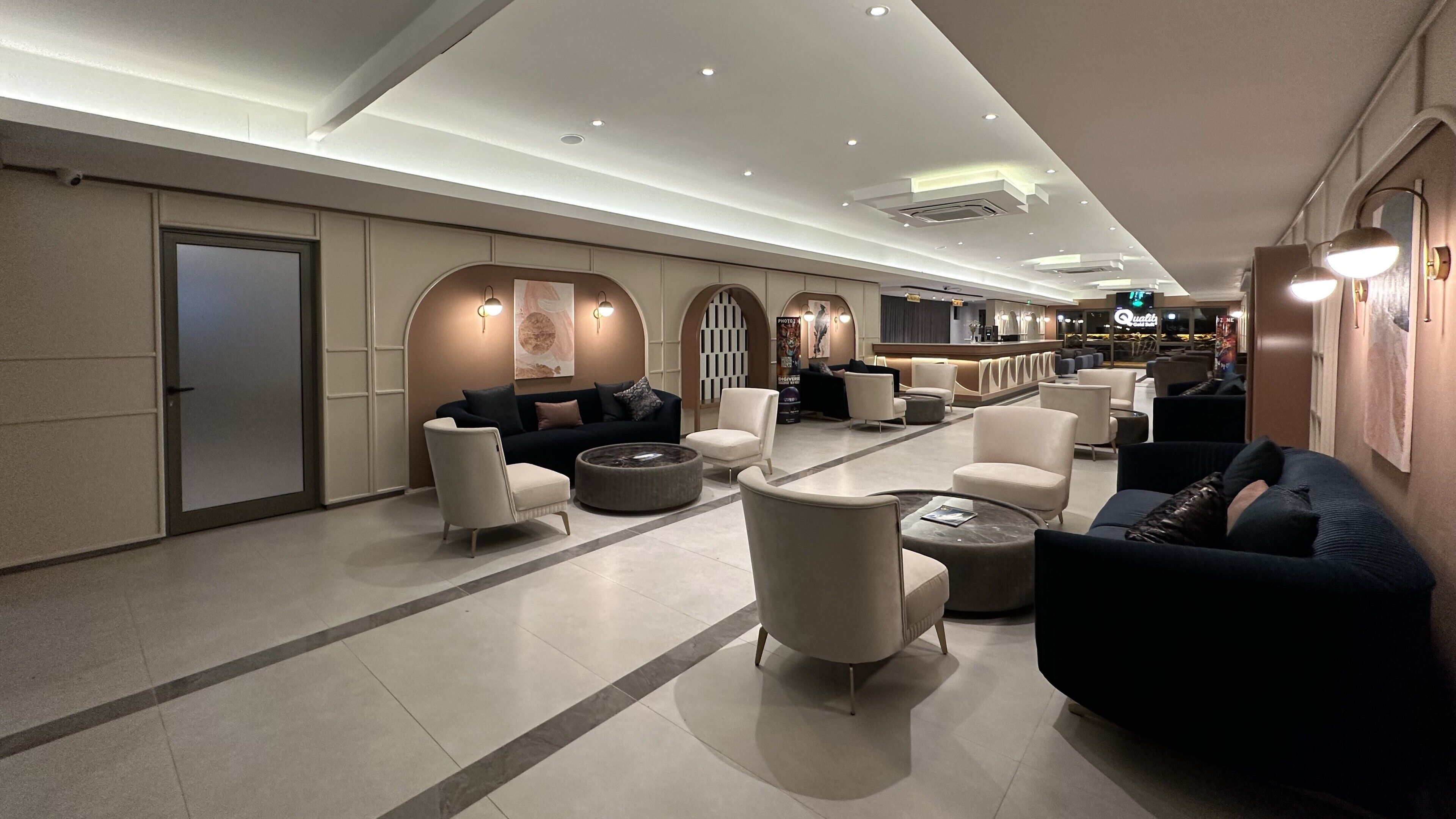 Quality Gold Suite Hotel