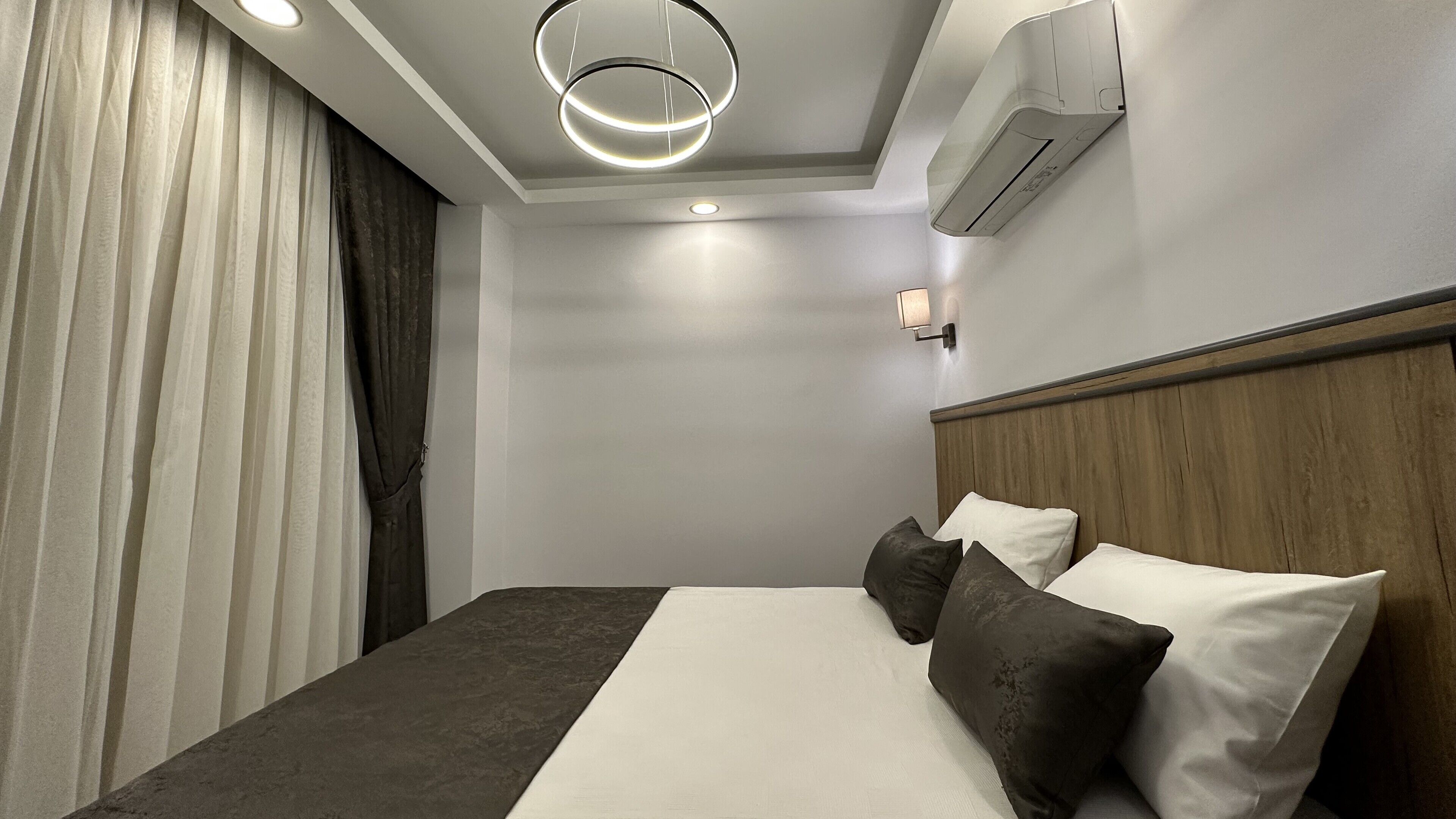 Quality Gold Suite Hotel