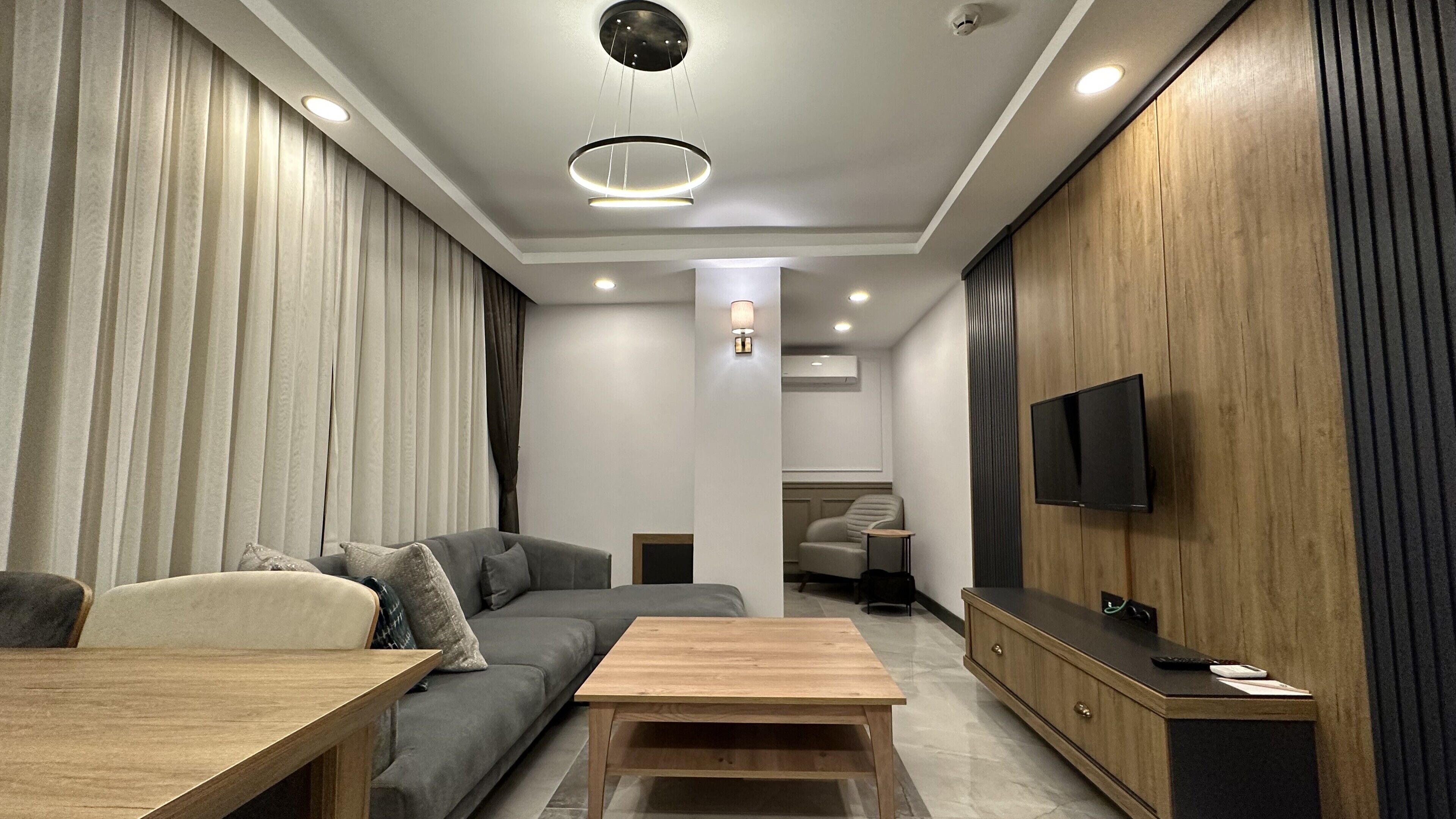 Quality Gold Suite Hotel